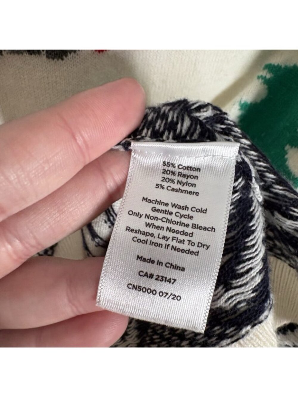 Talbots Women M Crew Neck Pullover Super Soft Sledding Dogs Winter Sweater - Picture 9 of 10